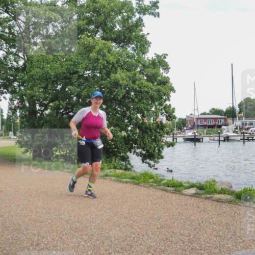 22.06.2025 - Viking Triathlon KatJ http://msf.ph/oto/8114032 22.06.2025 15:07:33 Laufen 206 meine-sportfotos.de