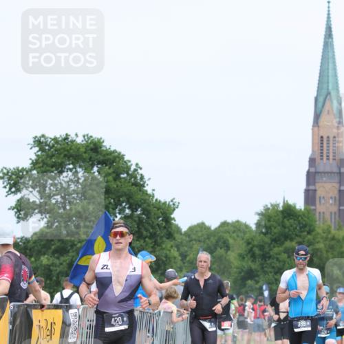22.06.2025 - Viking Triathlon H.Heesch http://msf.ph/oto/8114040 22.06.2025 14:52:01 Laufen 288, 324, 389, 420 meine-sportfotos.de