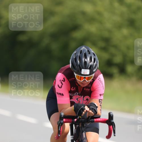 22.06.2025 - Viking Triathlon Yannick Fuchs http://msf.ph/oto/8114057 22.06.2025 11:39:23 Radfahren 64, 133, 142, 146, 175, 213, 224, 226, 263, 406, 615 meine-sportfotos.de
