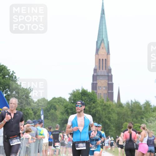 22.06.2025 - Viking Triathlon H.Heesch http://msf.ph/oto/8114060 22.06.2025 14:52:03 Laufen 288, 297, 324, 389, 420 meine-sportfotos.de