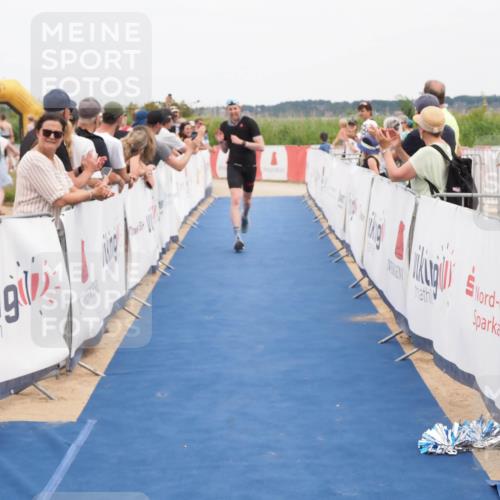 22.06.2025 - Viking Triathlon MichiJ http://msf.ph/oto/8114063 22.06.2025 15:04:51 Ziel 187, 215 meine-sportfotos.de