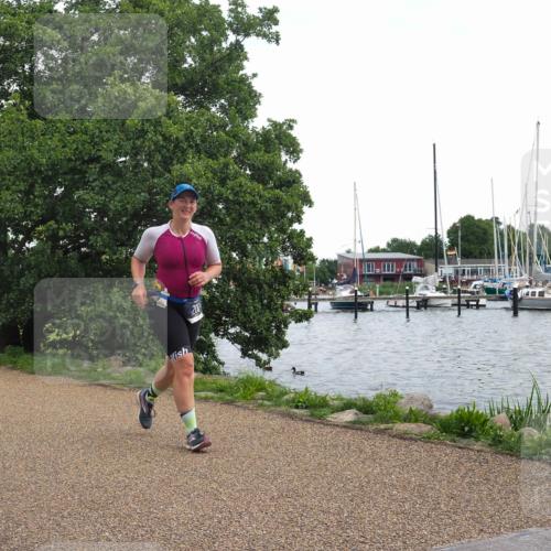 22.06.2025 - Viking Triathlon KatJ http://msf.ph/oto/8114073 22.06.2025 15:07:33 Laufen 206 meine-sportfotos.de