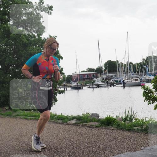 22.06.2025 - Viking Triathlon KatJ http://msf.ph/oto/8114125 22.06.2025 16:25:30 Laufen 268 meine-sportfotos.de