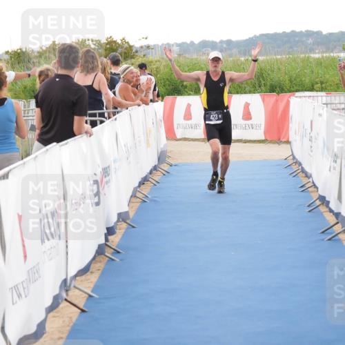 22.06.2025 - Viking Triathlon MichiJ http://msf.ph/oto/8114142 22.06.2025 16:26:09 Ziel 423 meine-sportfotos.de