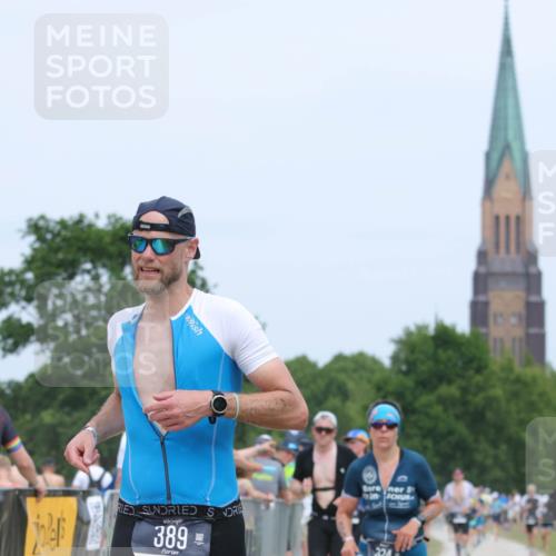 22.06.2025 - Viking Triathlon H.Heesch http://msf.ph/oto/8114154 22.06.2025 14:52:06 Laufen 288, 297, 324, 389, 420, 553 meine-sportfotos.de