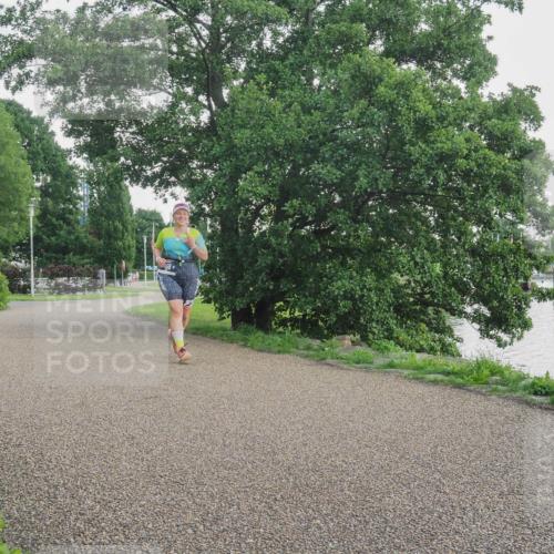 22.06.2025 - Viking Triathlon KatJ http://msf.ph/oto/8114157 22.06.2025 16:30:26 Laufen 468 meine-sportfotos.de