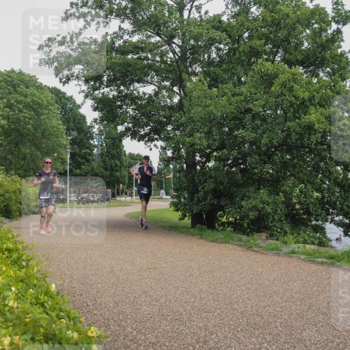 22.06.2025 - Viking Triathlon KatJ http://msf.ph/oto/8114209 22.06.2025 15:07:42 Laufen 79, 519 meine-sportfotos.de