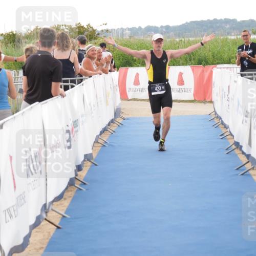 22.06.2025 - Viking Triathlon MichiJ http://msf.ph/oto/8114212 22.06.2025 16:26:10 Ziel 423 meine-sportfotos.de