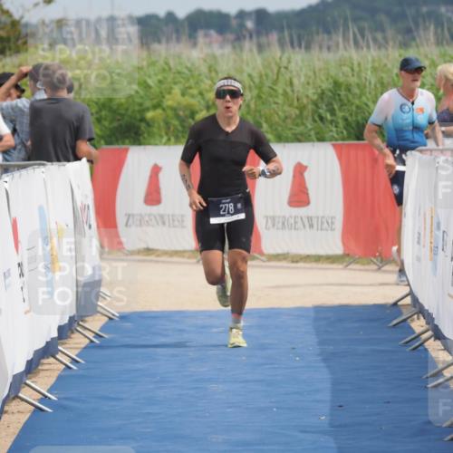 22.06.2025 - Viking Triathlon MichiJ http://msf.ph/oto/8114216 22.06.2025 14:55:06 Ziel 278 meine-sportfotos.de