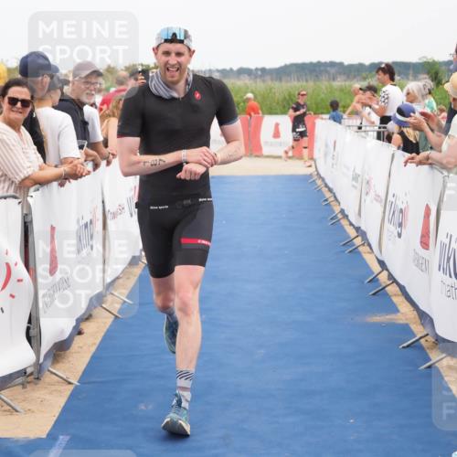 22.06.2025 - Viking Triathlon MichiJ http://msf.ph/oto/8114223 22.06.2025 15:04:53 Ziel 187 meine-sportfotos.de