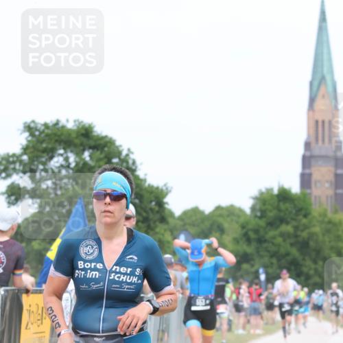 22.06.2025 - Viking Triathlon H.Heesch http://msf.ph/oto/8114224 22.06.2025 14:52:09 Laufen 288, 297, 324, 389, 553 meine-sportfotos.de