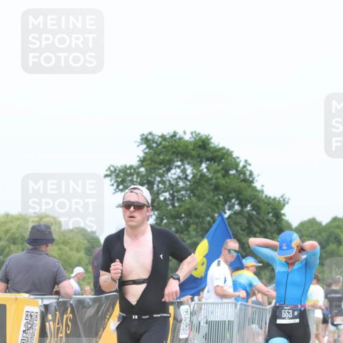 22.06.2025 - Viking Triathlon H.Heesch http://msf.ph/oto/8114238 22.06.2025 14:52:10 Laufen 242, 297, 324, 389, 553 meine-sportfotos.de