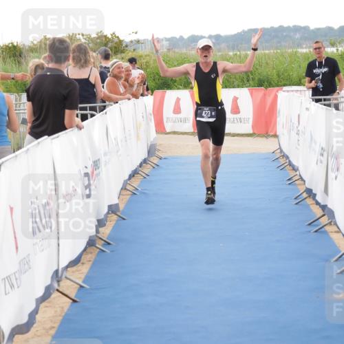 22.06.2025 - Viking Triathlon MichiJ http://msf.ph/oto/8114240 22.06.2025 16:26:10 Ziel 423 meine-sportfotos.de