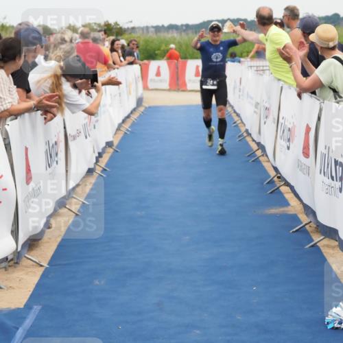 22.06.2025 - Viking Triathlon MichiJ http://msf.ph/oto/8114294 22.06.2025 15:05:11 Ziel 214 meine-sportfotos.de