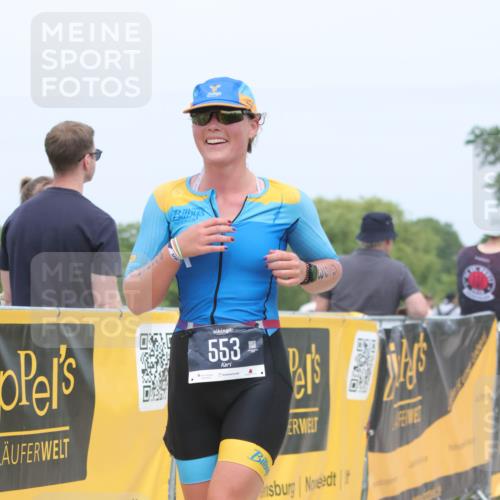 22.06.2025 - Viking Triathlon H.Heesch http://msf.ph/oto/8114337 22.06.2025 14:52:13 Laufen 242, 297, 324, 553 meine-sportfotos.de