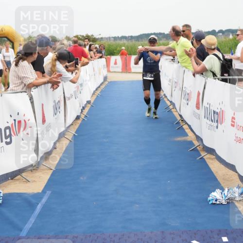 22.06.2025 - Viking Triathlon MichiJ http://msf.ph/oto/8114361 22.06.2025 15:05:12 Ziel 214 meine-sportfotos.de