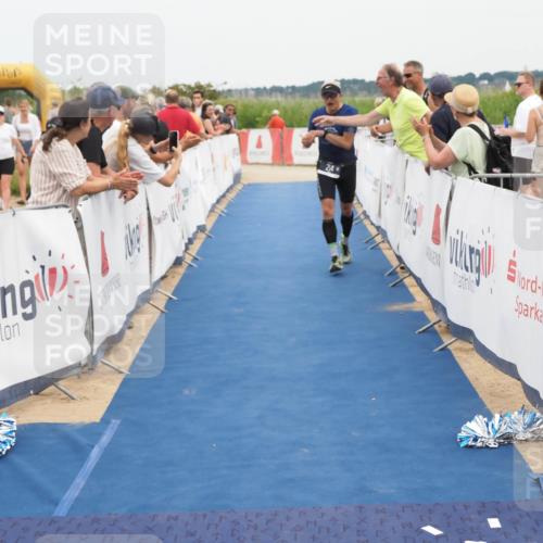 22.06.2025 - Viking Triathlon MichiJ http://msf.ph/oto/8114372 22.06.2025 15:05:12 Ziel 214 meine-sportfotos.de