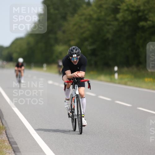 22.06.2025 - Viking Triathlon Yannick Fuchs http://msf.ph/oto/8114373 22.06.2025 12:15:58 Radfahren 41, 132, 229, 242, 271, 284, 294, 370, 486, 510, 530 meine-sportfotos.de