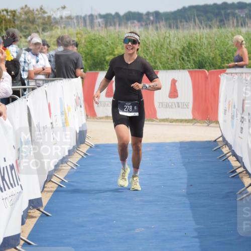 22.06.2025 - Viking Triathlon MichiJ http://msf.ph/oto/8114396 22.06.2025 14:55:07 Ziel 209, 278 meine-sportfotos.de