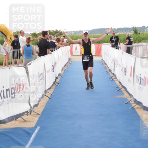 22.06.2025 - Viking Triathlon MichiJ http://msf.ph/oto/8114467 22.06.2025 16:26:12 Ziel 423 meine-sportfotos.de