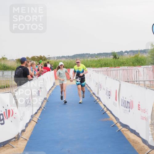 22.06.2025 - Viking Triathlon MichiJ http://msf.ph/oto/8114495 22.06.2025 16:45:59 Ziel 321 meine-sportfotos.de
