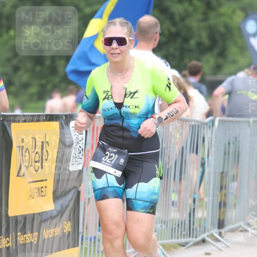 22.06.2025 - Viking Triathlon H.Heesch http://msf.ph/oto/8114535 22.06.2025 14:52:28 Laufen 68, 75, 321, 406 meine-sportfotos.de
