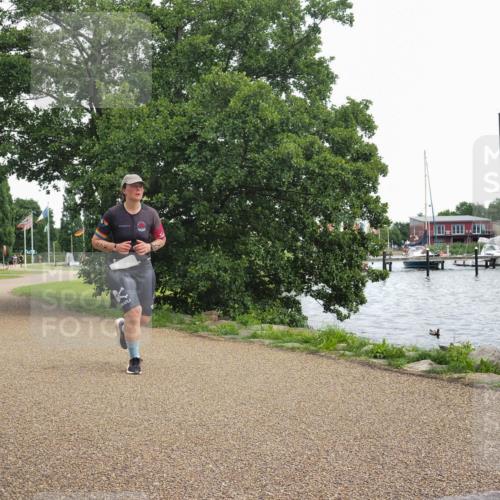 22.06.2025 - Viking Triathlon KatJ http://msf.ph/oto/8114598 22.06.2025 15:08:13 Laufen 476 meine-sportfotos.de