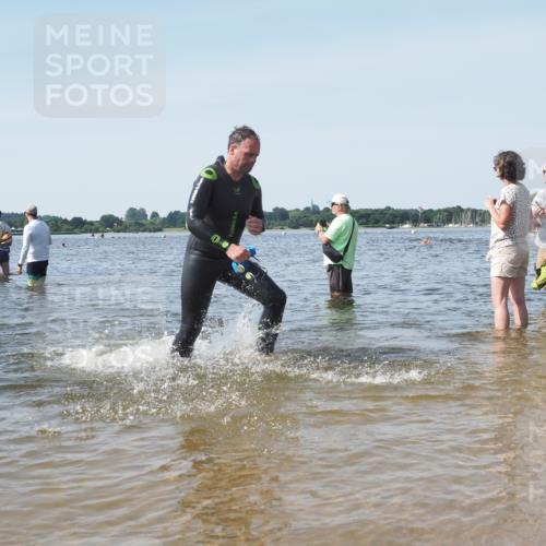 22.06.2025 - Viking Triathlon KatJ http://msf.ph/oto/8114627 22.06.2025 10:42:09 Schwimmen 78, 159, 199, 281, 290, 460, 465 meine-sportfotos.de