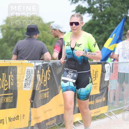 22.06.2025 - Viking Triathlon H.Heesch http://msf.ph/oto/8114643 22.06.2025 14:52:29 Laufen 68, 75, 321, 406 meine-sportfotos.de