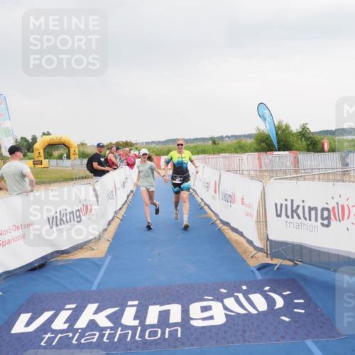 22.06.2025 - Viking Triathlon MichiJ http://msf.ph/oto/8114695 22.06.2025 16:46:01 Ziel 321 meine-sportfotos.de