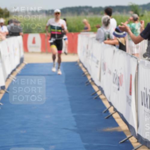 22.06.2025 - Viking Triathlon MichiJ http://msf.ph/oto/8114729 22.06.2025 14:55:11 Ziel 209, 278 meine-sportfotos.de