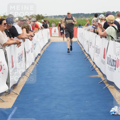 22.06.2025 - Viking Triathlon MichiJ http://msf.ph/oto/8114749 22.06.2025 15:05:26 Ziel 443 meine-sportfotos.de
