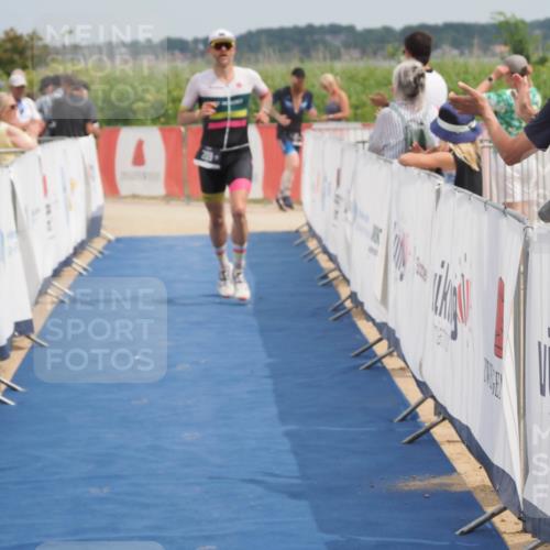 22.06.2025 - Viking Triathlon MichiJ http://msf.ph/oto/8114770 22.06.2025 14:55:12 Ziel 209, 278 meine-sportfotos.de