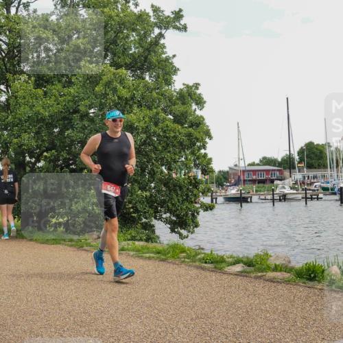 22.06.2025 - Viking Triathlon KatJ http://msf.ph/oto/8114776 22.06.2025 15:08:53 Laufen 647 meine-sportfotos.de