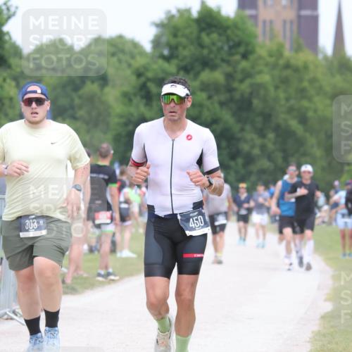 22.06.2025 - Viking Triathlon H.Heesch http://msf.ph/oto/8114778 22.06.2025 14:52:37 Laufen 68, 75, 303, 406, 450 meine-sportfotos.de