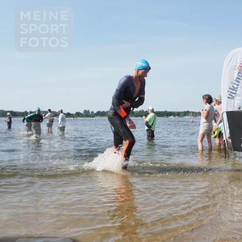 22.06.2025 - Viking Triathlon KatJ http://msf.ph/oto/8114797 22.06.2025 10:42:17 Schwimmen 16, 65, 78, 192, 281, 290, 326, 460, 465 meine-sportfotos.de
