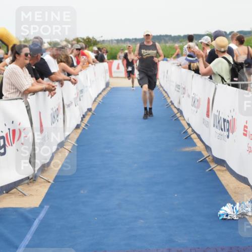 22.06.2025 - Viking Triathlon MichiJ http://msf.ph/oto/8114814 22.06.2025 15:05:26 Ziel 443 meine-sportfotos.de