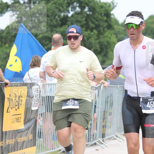 22.06.2025 - Viking Triathlon H.Heesch http://msf.ph/oto/8114831 22.06.2025 14:52:39 Laufen 68, 75, 303, 450 meine-sportfotos.de