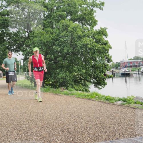 22.06.2025 - Viking Triathlon KatJ http://msf.ph/oto/8114833 22.06.2025 16:40:56 Laufen 160, 305 meine-sportfotos.de