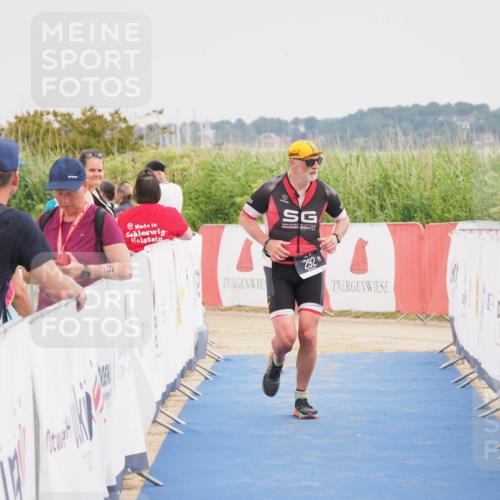 22.06.2025 - Viking Triathlon MichiJ http://msf.ph/oto/8114834 22.06.2025 16:46:35 Ziel 292 meine-sportfotos.de
