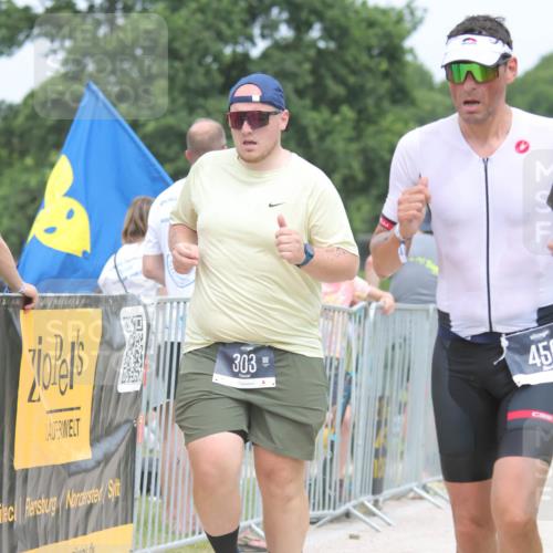 22.06.2025 - Viking Triathlon H.Heesch http://msf.ph/oto/8114839 22.06.2025 14:52:39 Laufen 68, 75, 303, 450 meine-sportfotos.de