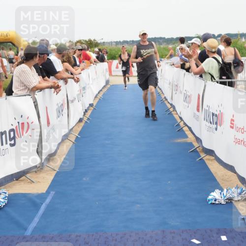 22.06.2025 - Viking Triathlon MichiJ http://msf.ph/oto/8114851 22.06.2025 15:05:27 Ziel 443 meine-sportfotos.de