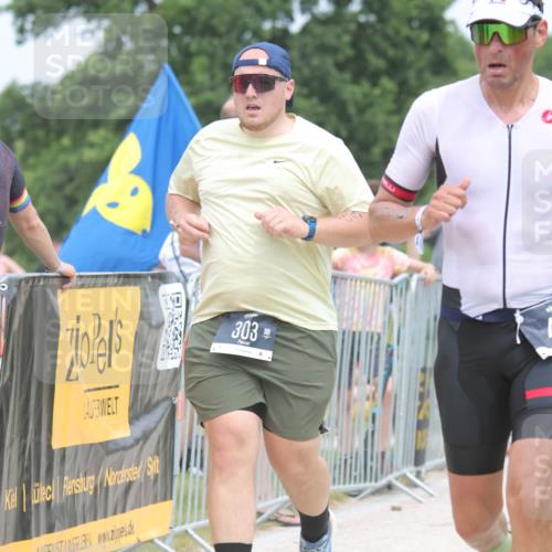 22.06.2025 - Viking Triathlon H.Heesch http://msf.ph/oto/8114863 22.06.2025 14:52:39 Laufen 68, 75, 303, 450 meine-sportfotos.de