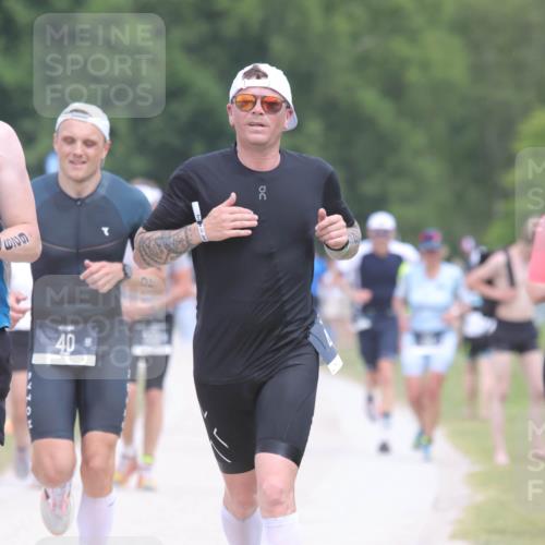 22.06.2025 - Viking Triathlon H.Heesch http://msf.ph/oto/8114885 22.06.2025 14:52:46 Laufen 40, 303, 442 meine-sportfotos.de