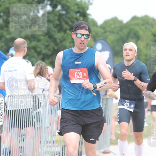 22.06.2025 - Viking Triathlon H.Heesch http://msf.ph/oto/8114947 22.06.2025 14:52:47 Laufen 40, 303, 442 meine-sportfotos.de
