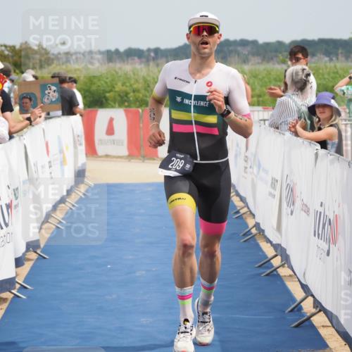 22.06.2025 - Viking Triathlon MichiJ http://msf.ph/oto/8114990 22.06.2025 14:55:13 Ziel 209, 278 meine-sportfotos.de