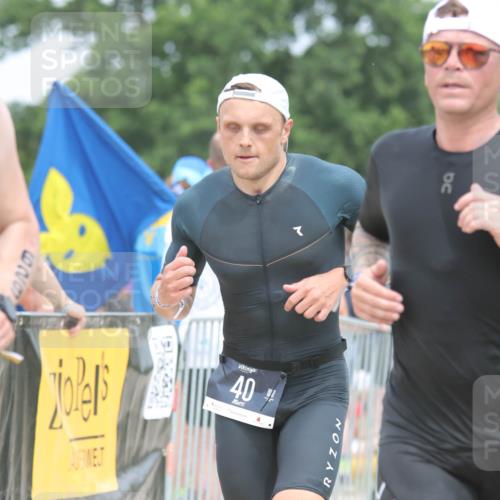 22.06.2025 - Viking Triathlon H.Heesch http://msf.ph/oto/8114995 22.06.2025 14:52:49 Laufen 40, 442 meine-sportfotos.de
