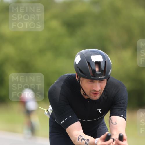 22.06.2025 - Viking Triathlon Yannick Fuchs http://msf.ph/oto/8114996 22.06.2025 12:16:29 Radfahren 5, 330, 419 meine-sportfotos.de