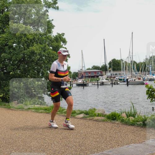22.06.2025 - Viking Triathlon KatJ http://msf.ph/oto/8115031 22.06.2025 15:08:57 Laufen 77 meine-sportfotos.de