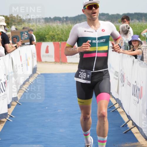 22.06.2025 - Viking Triathlon MichiJ http://msf.ph/oto/8115055 22.06.2025 14:55:14 Ziel 209, 278 meine-sportfotos.de